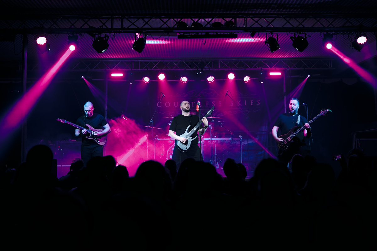 Pratton's tweet photo. A few nice shots from our (@Countless_Skies) gig in February at Frostfeuernächte.
📷 Peter Seipke https://t.co/QYxeIqLlzj