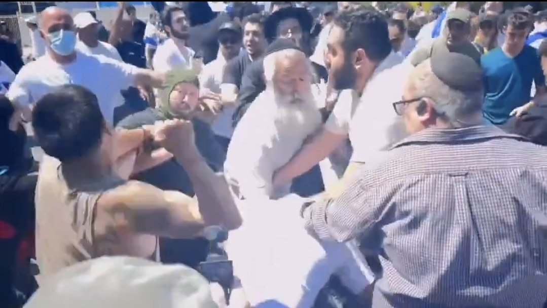 The Mossad: Satirical and Awesome tweet media