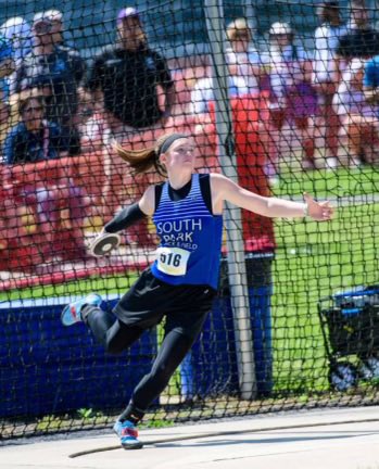 SPSD_Athletics's tweet photo. Cheer on SP alum Maura Huwalt in the Women’s Discus USA Qualifiers tonight at 8 pm. You can stream on Peacock. #SPsoars https://t.co/gIVO5vuHvm