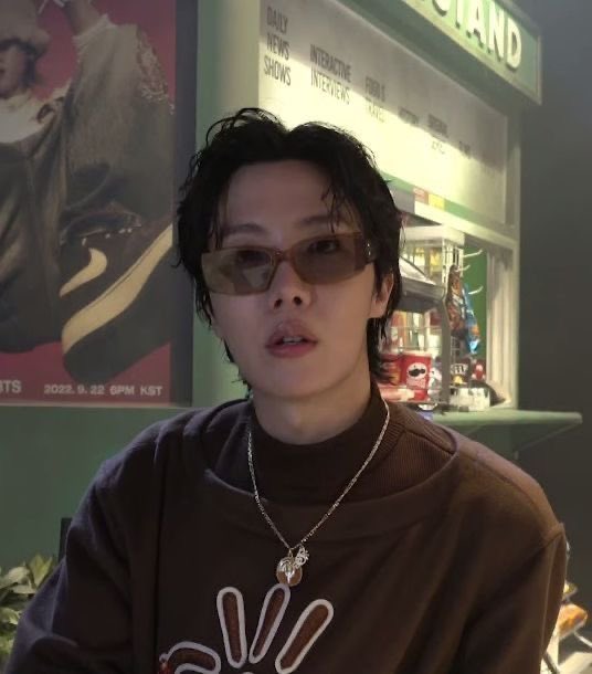 🪭niayah⁷ IS SEEING BTS😭 tweet media