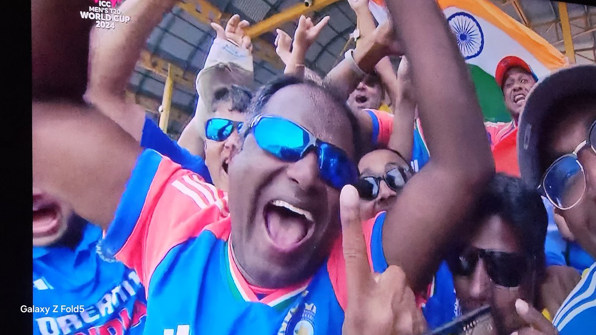 ashutoshji_'s tweet image. बधाई टीम इंडिया कंगारूओं से आधा बदला पूरा...
#TheChase #icct20wc #teamindia #bcci