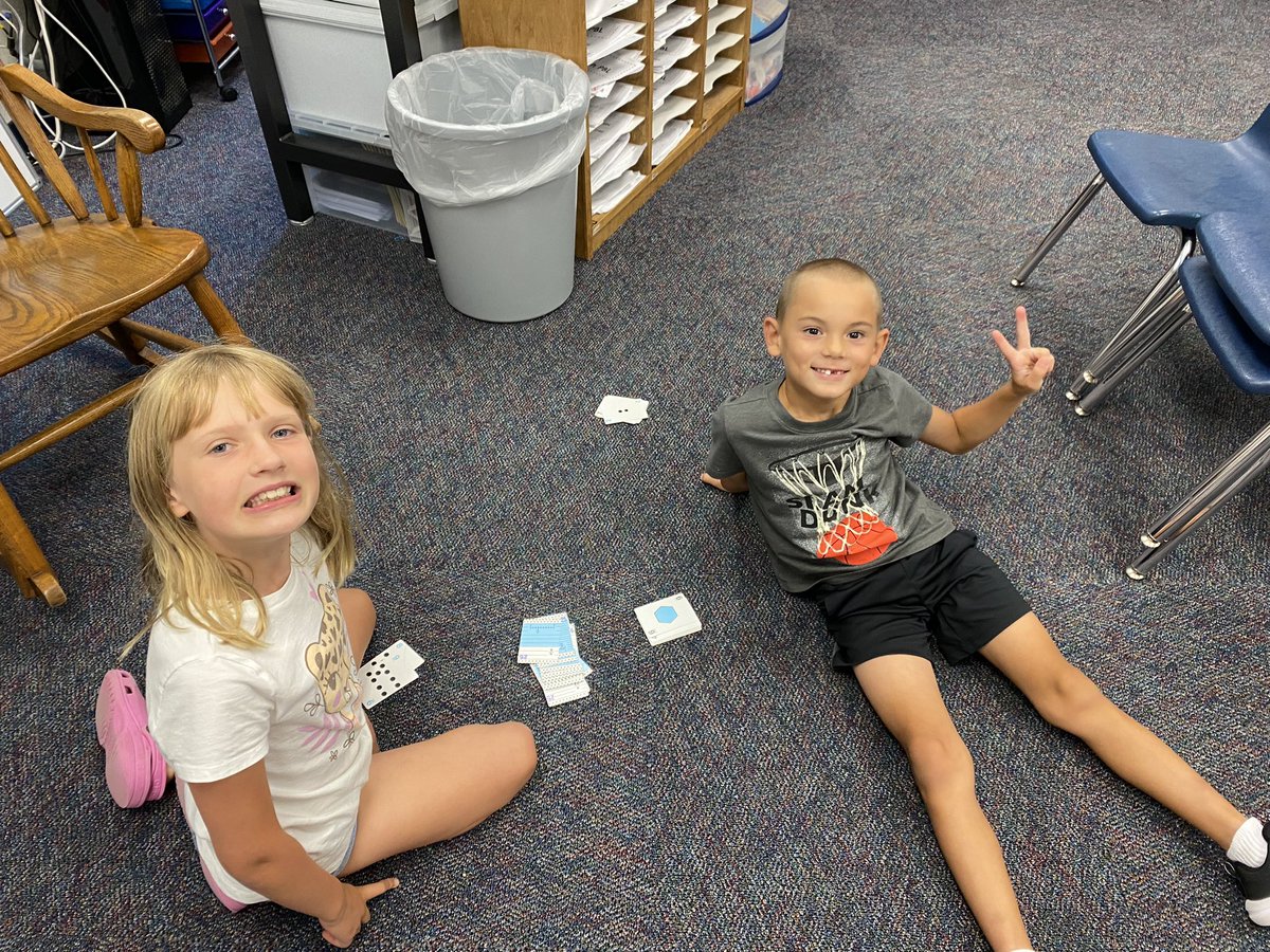 AFleckal's tweet image. We practiced finding missing addends with a game of “Salute” this afternoon!  @ShoalCreekStars @LPSSummerAdv #starssc #LPSSummer2024