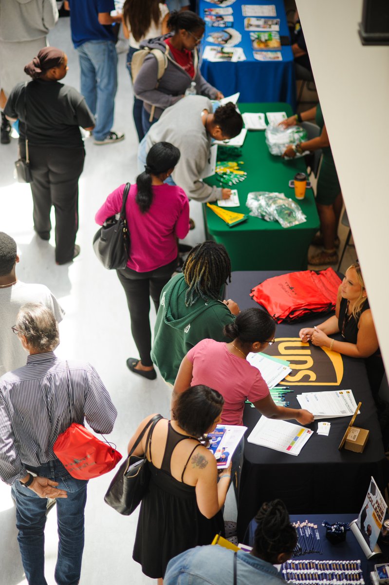 A big thank you to all the vendors, volunteers, and parents that attended our D.O.R.M.S. program this past Saturday. 

Congratulations to the 8 students that won scholarships during our raffle! Good luck to all of these first generation college students!
