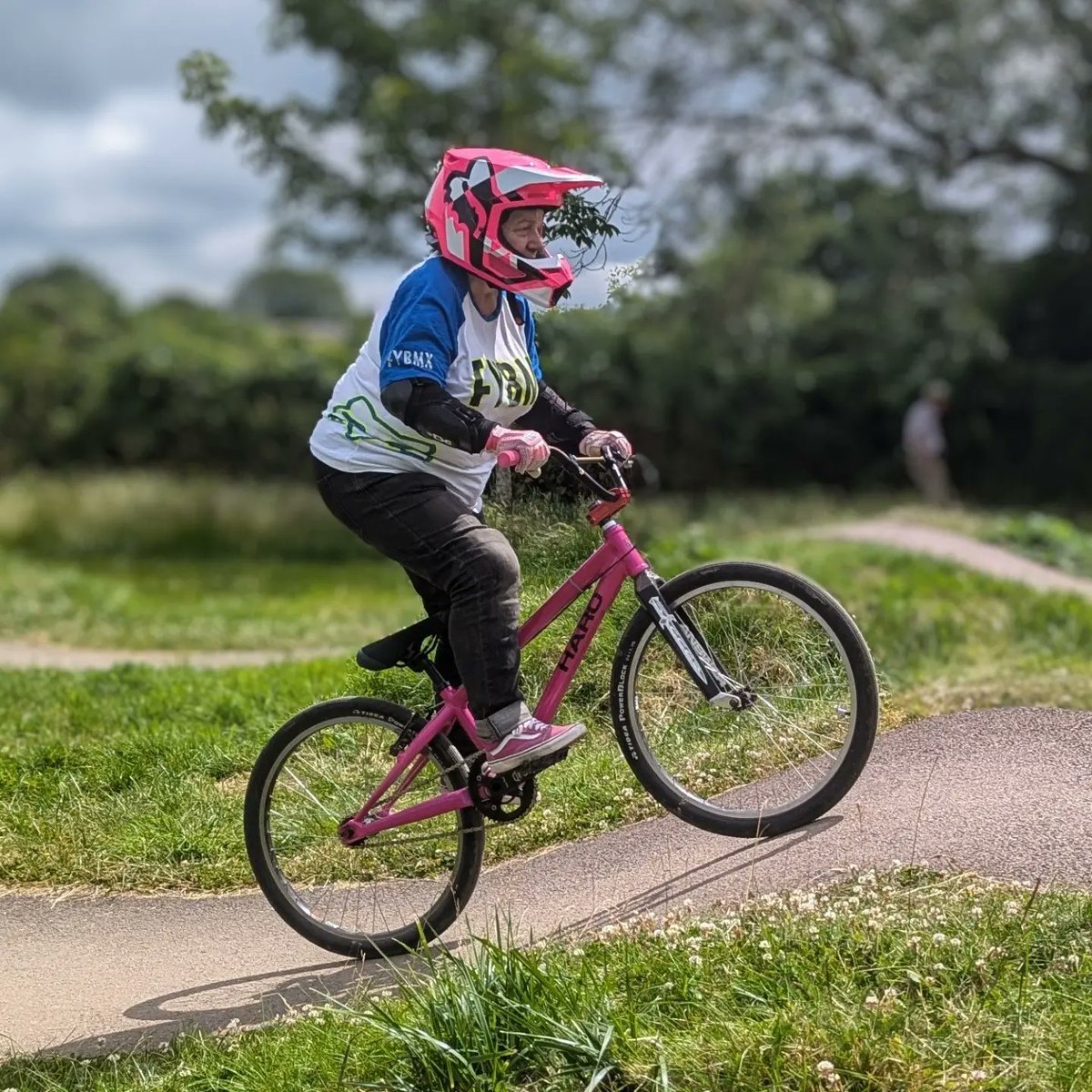 Andy Hodson tweet media