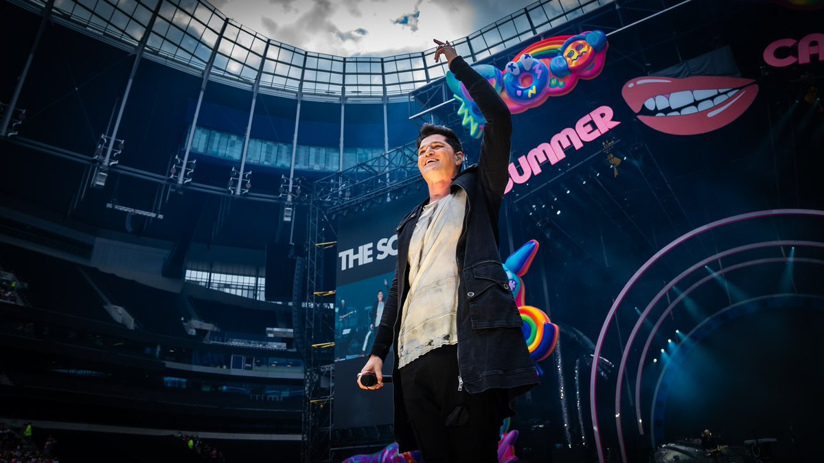 the script tweet media