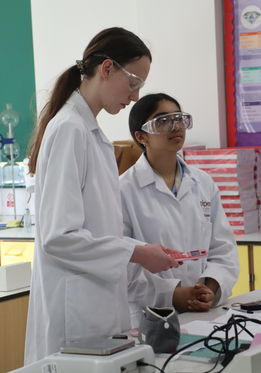 PipersCornerSch's tweet image. What a day for our #PipersYear10 cohort to immerse themselves in the world of #PipersSixthForm as they took part in a special Sixth Form Taster Day.

Not only did they experience the exciting courses on offer, they were also given valuable information about the extra-curricular…