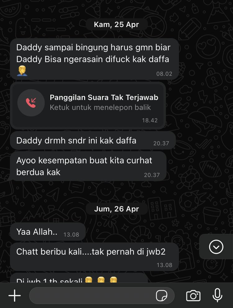 Sumpah ini guru obssessed nya gila banget
Asli akut banget tiba tiba kalau ketemu dijalan sendirian doang. 
Daddy anjir katanya 😭