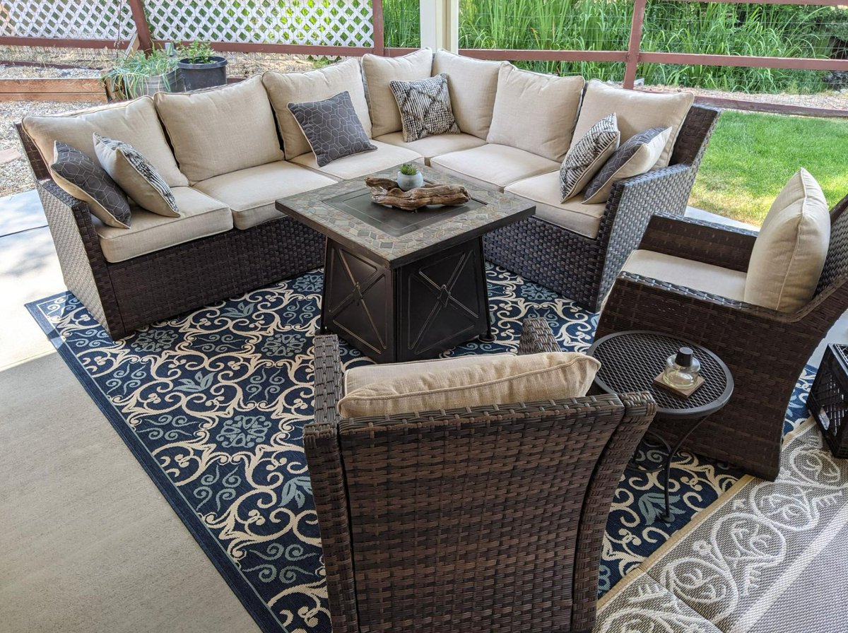 OSOSWholesale's tweet photo. Experience the perfect blend of comfort and style with our premium patio furniture. Visit us at 24137 111th St, Suite F, Naperville, IL 60564 🌿🌞 

#smallbusiness #patioinspiration #plainfield #oswego #naperville #deck #patiodining #patioset #porch #patiofurniture https://t.co/SbyuZq9eks