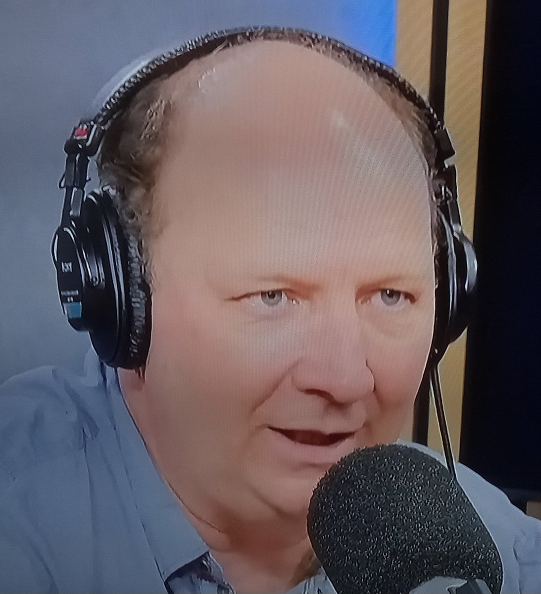 sloozen1's tweet image. #themanshow #adamcarolla