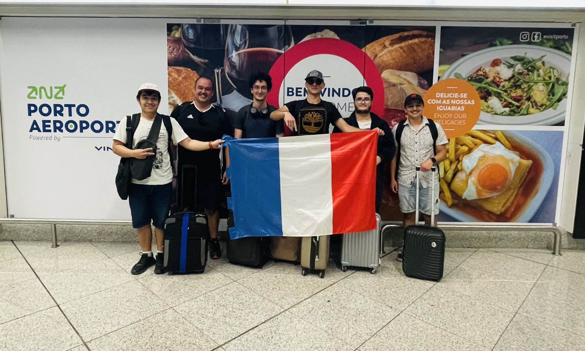 jgil83000's tweet photo. C'est parti pour deux semaines d'immersion au Portugal🇵🇹 pour les apprentis de #btssio du @Lycee_Bonaparte. Anglais, design, développement mobile et cybersécurité, cela va être un séjour riche en compétences et en échanges ! #Erasmus https://t.co/ujQDocen0E