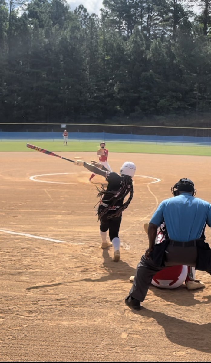Another great weekend of defense and offense @unity_2024_2025 we outscored our opponents 28-3 at the Titans Showcase in Raleigh NC going 5-0💪🏽💜🧡BA.500|5Hits|5BB|3RBIs|4Runs and another 💣 to add to my collection <a href="/SoftballBsu/">Bowie State Softball</a> <a href="/CoastRecruits/">Coast 2 Coast Recruits</a> <a href="/IHartFastpitch/">I❤️Fastpitch</a> <a href="/TierOneFP/">Tier One Fastpitch</a>