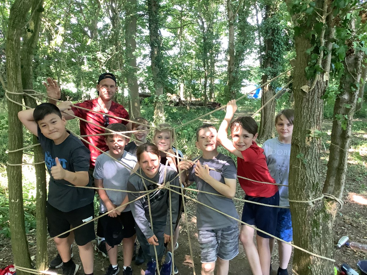 Hadleigh Community Primary School tweet media