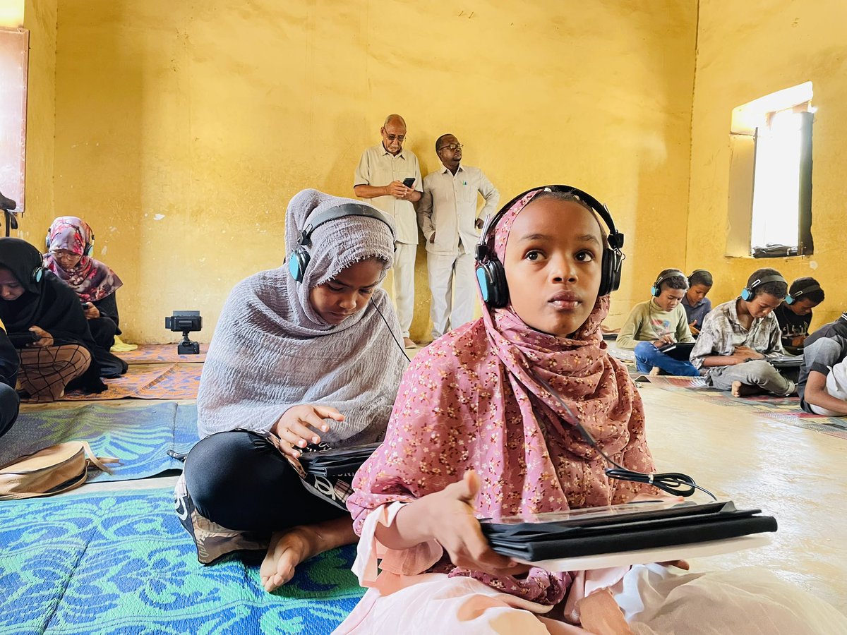 monzeryousif5's tweet image. والله باكر يا حليوة لما اولادنا السمر 
يبقو أفراحنا ال بنمسح بيها احزان الزمن 💜💜
#E_Learning