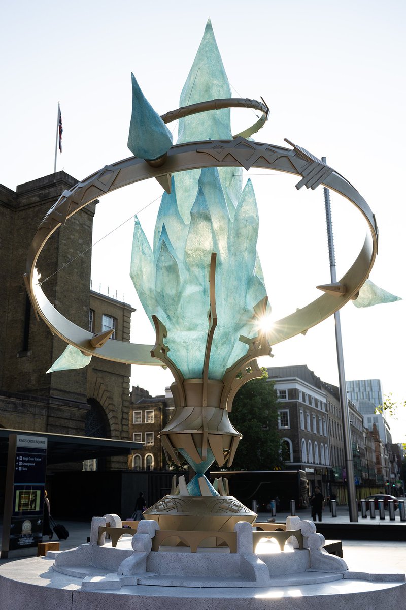 Here's the #FFXIVKingsCross aetheryte in all its glory! 🤩

Don't forget to pop by for a visit, as it will return to Eorzea at 23:00 (BST) tonight!