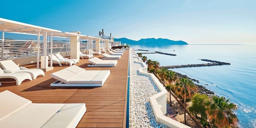 travelscoop_uk's tweet photo. Magnificent #Mallorca beach week with rooftop #infinitypool 👉 https://t.co/Enim6eciwr

⛱ #Adultsonly half-board stay with flights 🏆 #Beachfronthotel in #CalaBona with lovely views 🌅 #travelscoop #traveldeals #Balearics #summerholidaydeals #hoteldeals #Spainholidays https://t.co/nfgB8xoake