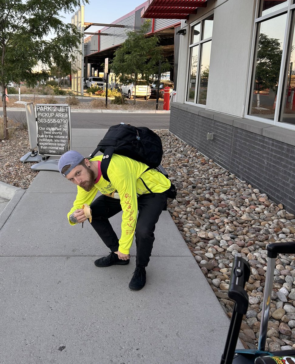 aubrey plaza dupe tweet media