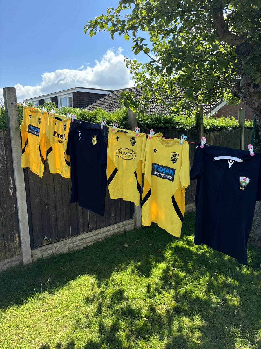 Great weekend at the <a href="/Isafootballclub/">Mynydd Isa Football</a> tournament, thanks to all volunteers who made it a huge success 👏🏻👏🏻👏🏻, now on with the washing 🤣 #uptheisa