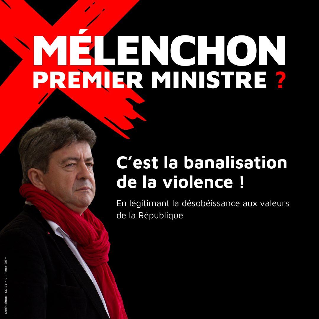 MoDem's tweet image. Front populaire ou Rassemblement national, même objectif : mener la France à la faillite et au chaos ! ❌

👉🏼🗳️ Face aux extrêmes, leurs dérives et leur démagogie, un seul vote aux #Législatives2024 :  @Ensemble2024 pour la République !

#Ensemble #vote #élections