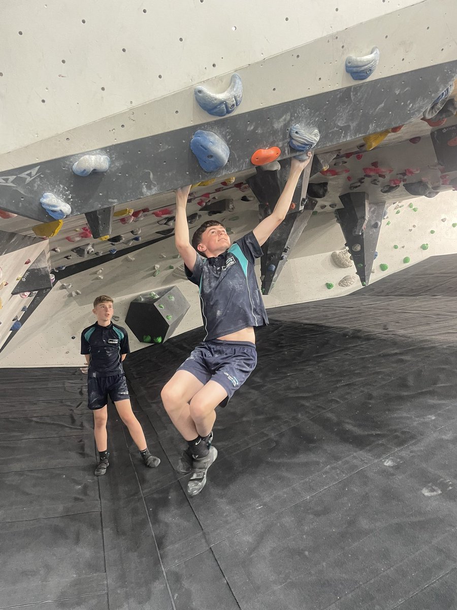 LittleLeverSchoolPE tweet media