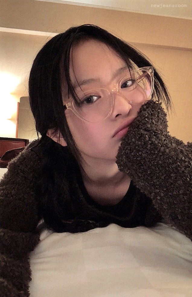 hannidaily's tweet photo. girlfriend material https://t.co/KN3g495xBg