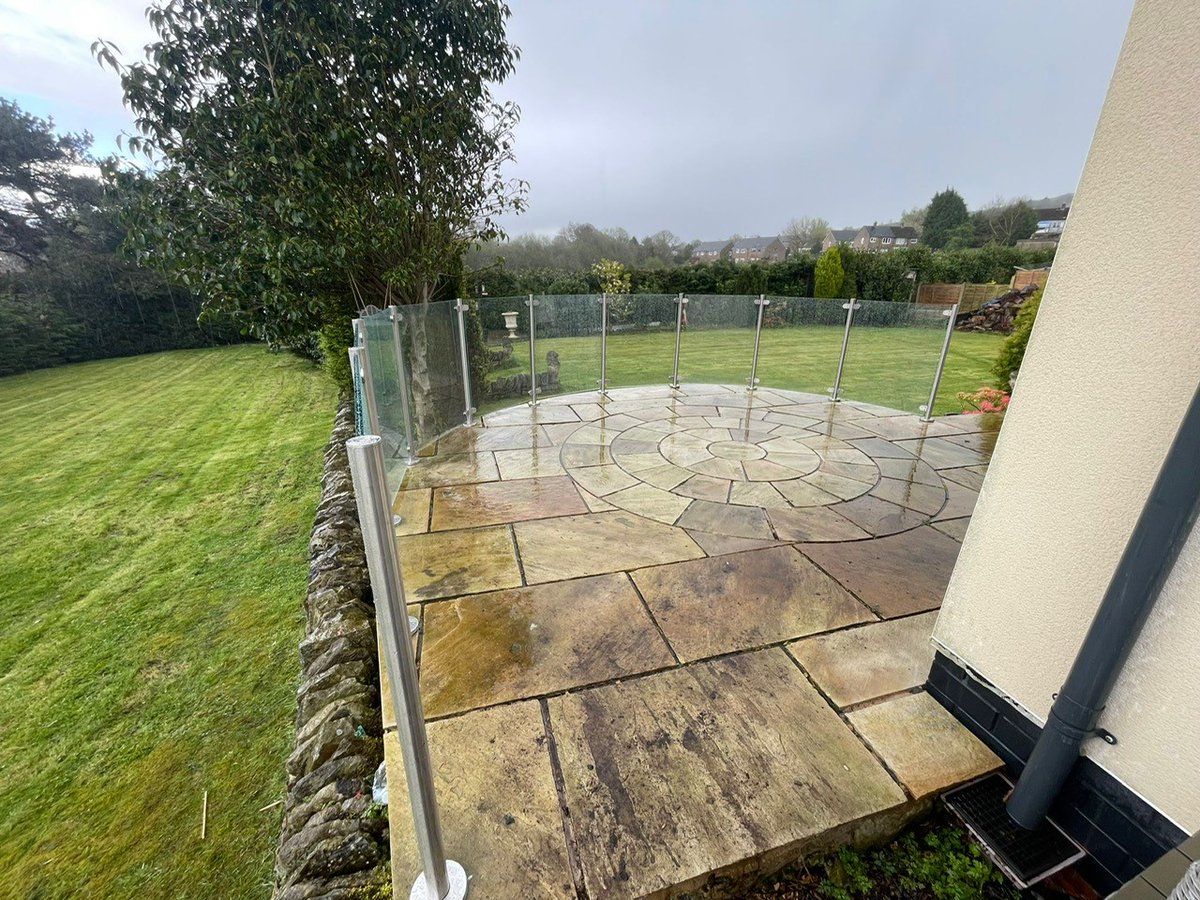 Cheadle Glass Systems tweet media