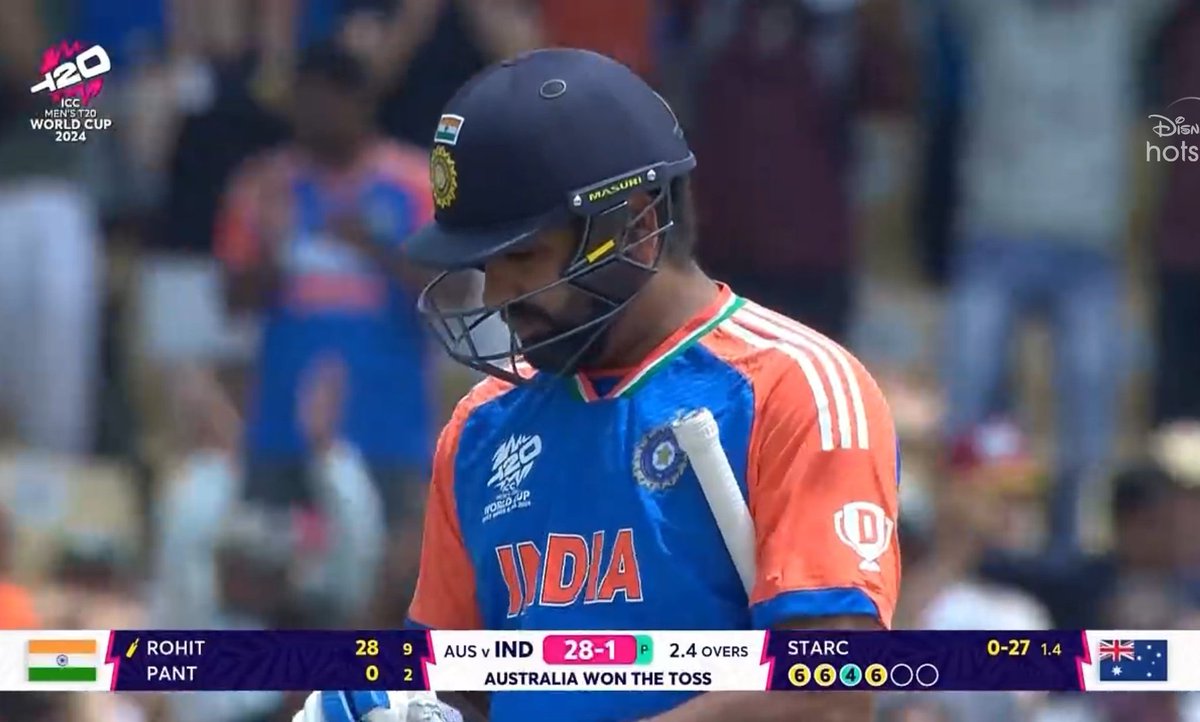 RAMNIWASDEWAS's tweet photo. Rohit Sharma smashed 6,6,4,6,0,WD,6 - 29 runs in a single over.

- Most expensive over of Starc's T20i career, courtesy of the Hitman. 🤯
#Rohit https://t.co/hL8KLQli40