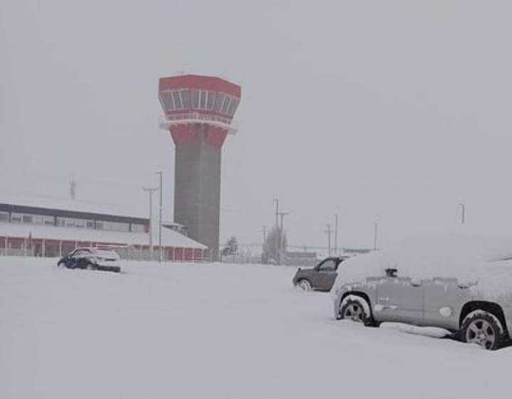 #TemperaturaExtrema 🥶🥶 | #Balmaceda
👀Hoy a las 06.38 hrs de la mañana, la Estación Meteorológica del Ad. Balmaceda  🇨🇱marcó una #temperatura mínima de -21.9 °C, la más baja a nivel mundial!. 
Sin considerar las de la Antártica, que hoy por ejemplo, la Concordía marcó -71.7 °C.
