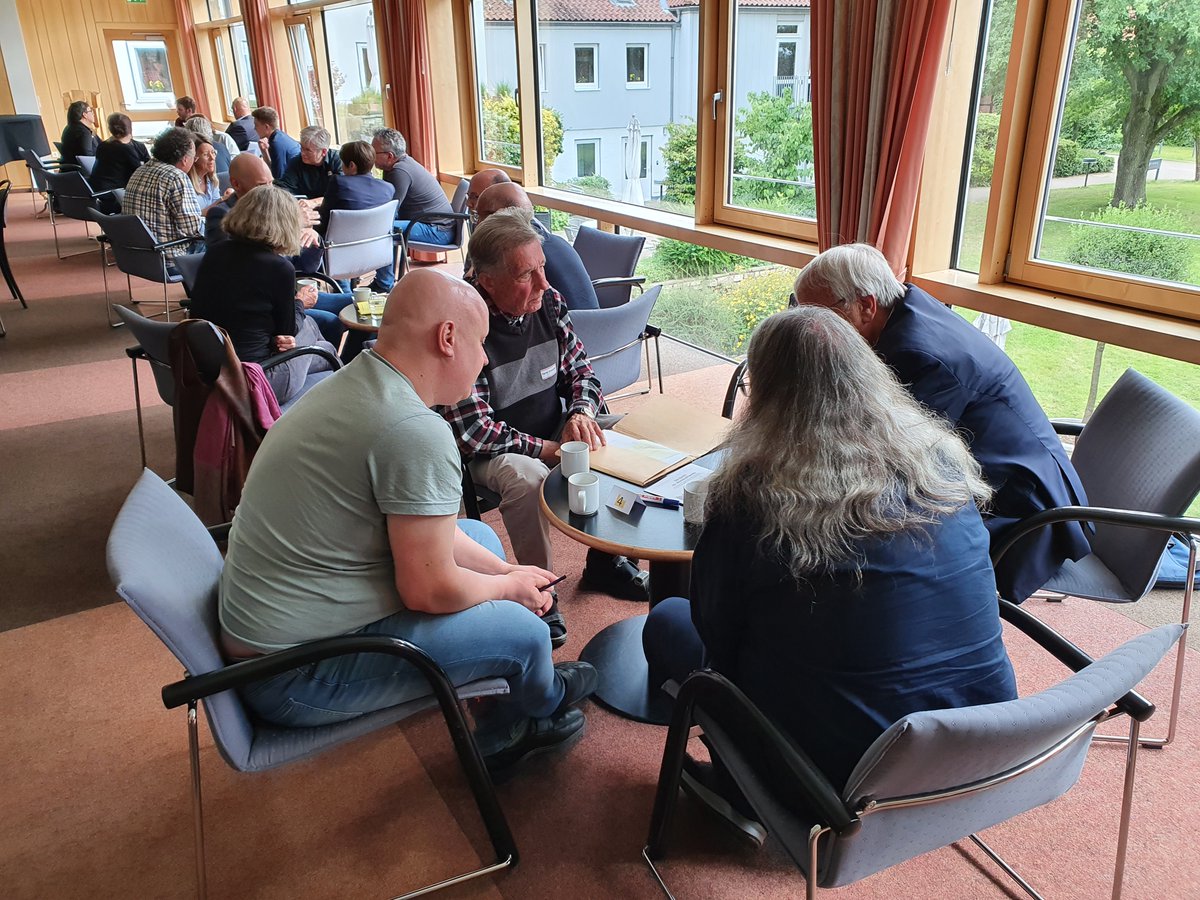 MonikaCmMueller's tweet photo. #Atommüll-Tagung schon vorbei; intensiv.
Was nehmen TN mit?
Ist #Beteiligung überhaupt möglich?
langfristige Perspektiven #NaPro diskutieren
Rückholung #Asse schwierig (unmöglich?)
#Konrad: logistische Anf. enorm
#Morsleben: ganz gut
Es bleibt kompliziert - wir bleiben dran! https://t.co/ATlBtN1MAc