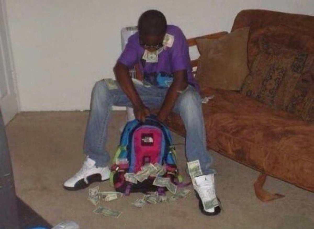 when a bad b!tch ask for a pencil