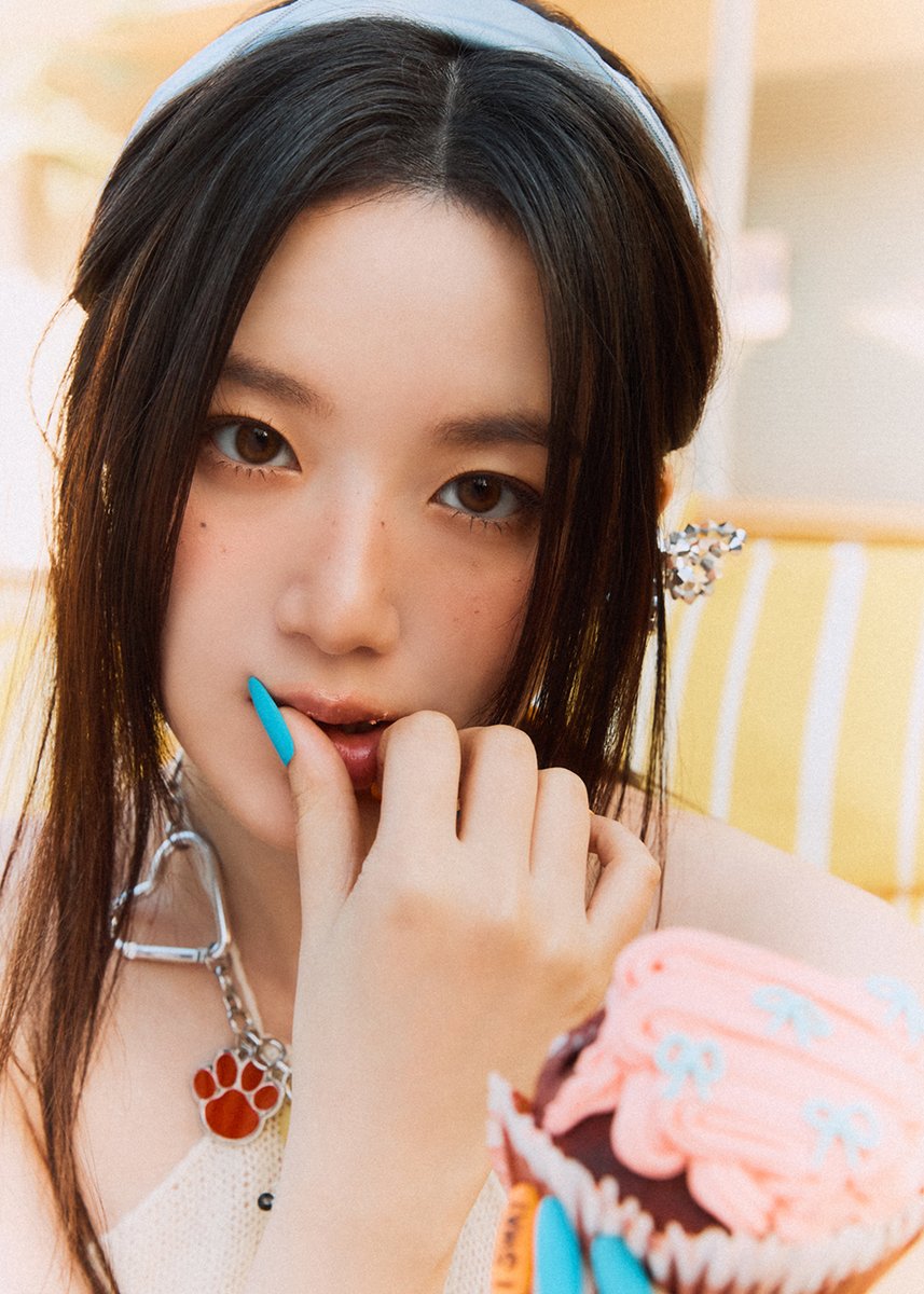 official_i_dle's tweet photo. (여자)아이들 7th Mini Album [I SWAY]
Concept Image #2 : Wave

2024.07.08. 18:00 (KST)

#여자아이들 #GIDLE
#슈화 #SHUHUA
#I_SWAY https://t.co/pOTyCP6l4P