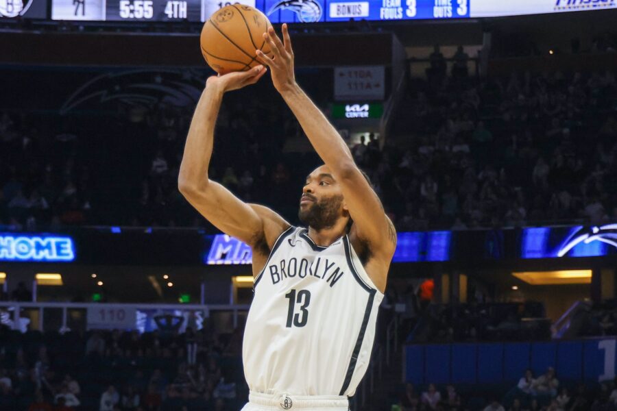 NetsFranceMedia's tweet photo. On est pas sur la nouvelle de l'année mais Keita Bates-Diop a levé son option et fera normalement partie du roster des Nets la saison prochaine. https://t.co/RLBCDMqC7n