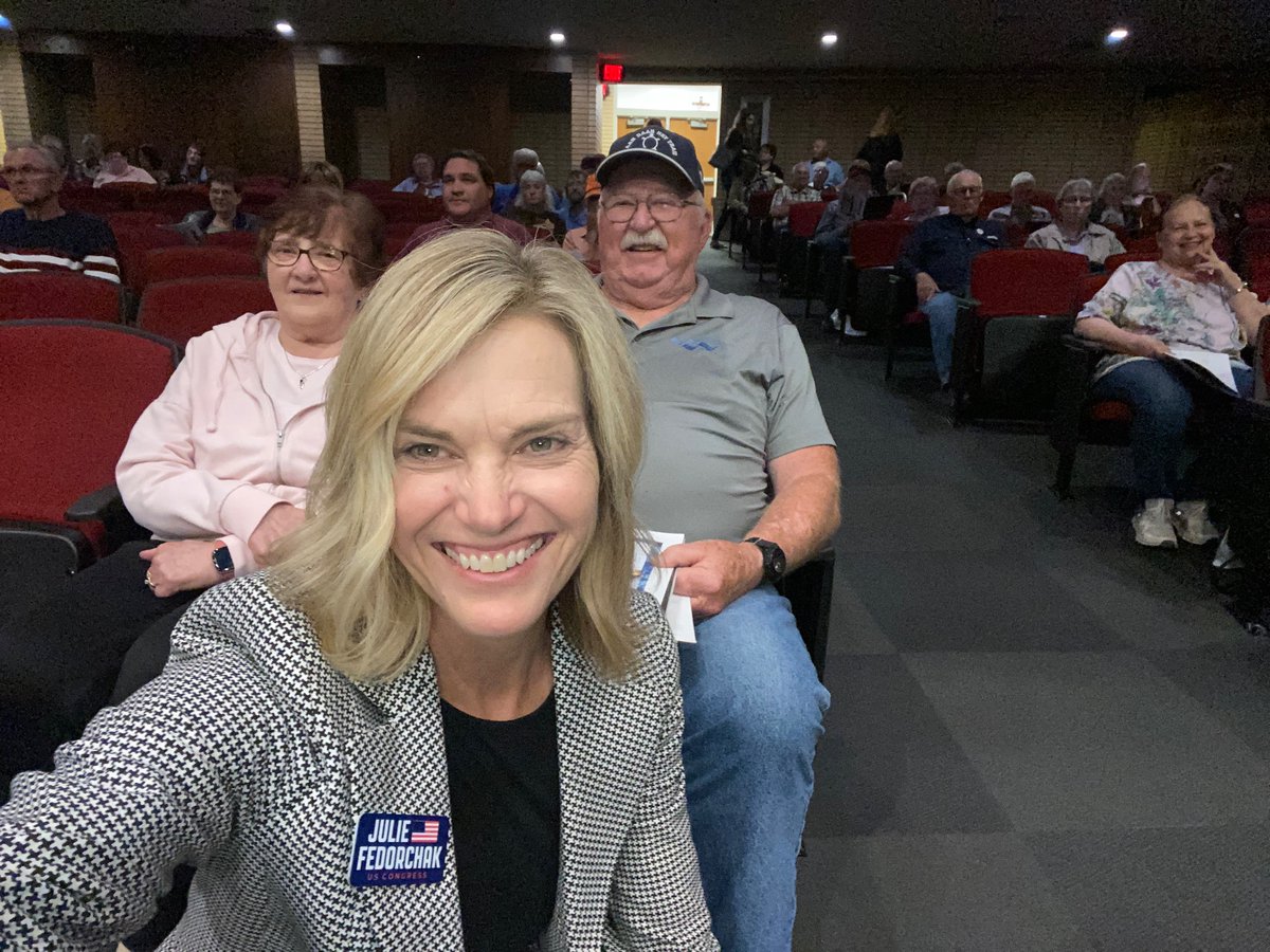 The road to Congress zig zags throughout North Dakota. Last week we connected with citizens at Consolidated Telephone’s annual meeting in Dickinson and Summerfest activities  in Mayville. Thanks to D20 Republicans and Lt. Gov candidate Michelle Strinden for walking together!