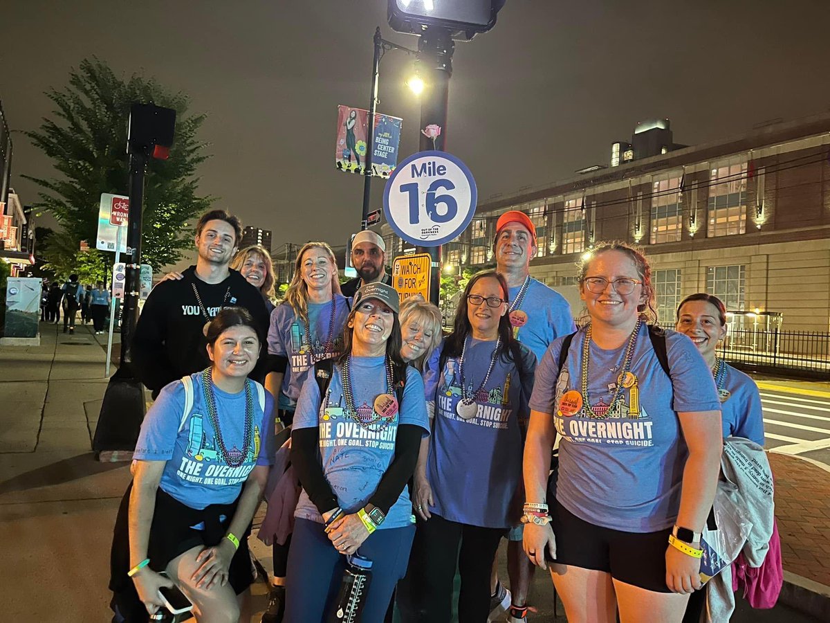 ranchtay's tweet photo. 51,351 steps later, and i did my first #outofthedarknesswalk with some of the most special people on earth. the thing that brought us together sucks,  but i do believe my dad had a hand in bringing these people into my life. https://t.co/liV7GQ9DrY