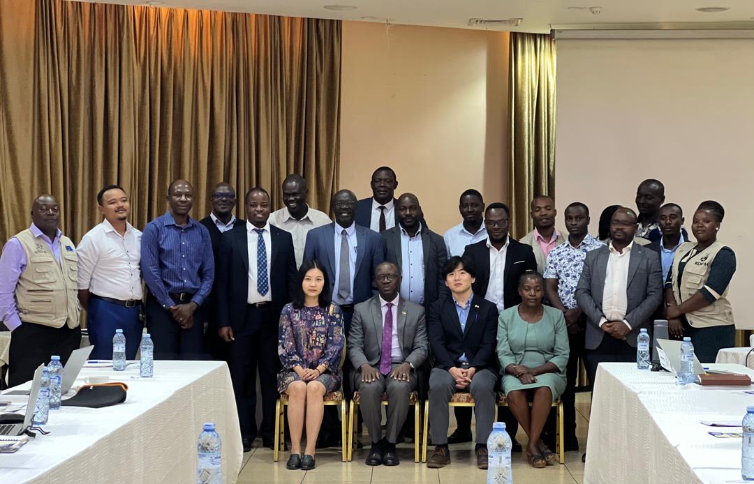MoH with support from Korea Foundation for International Health Care [KOFIH] concluded 1 day planning meeting for Community Health Workers in Central Uganda, 2024-25FY. Director Public Health MoH, Dr. Daniel Kyabayinze opened the meeting. MOH is taking health to the Household.