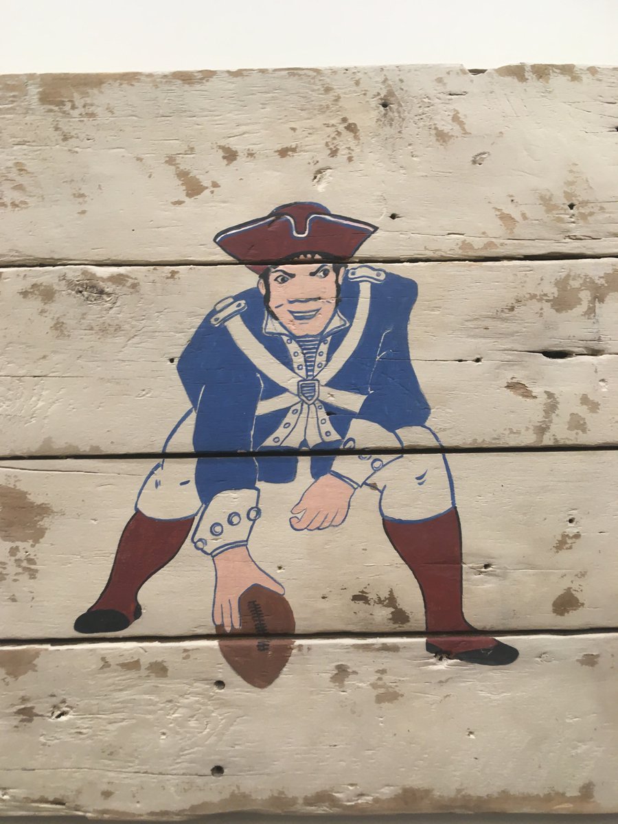 secretrow's tweet photo. Love me some sports https://t.co/AXzItKOKW5