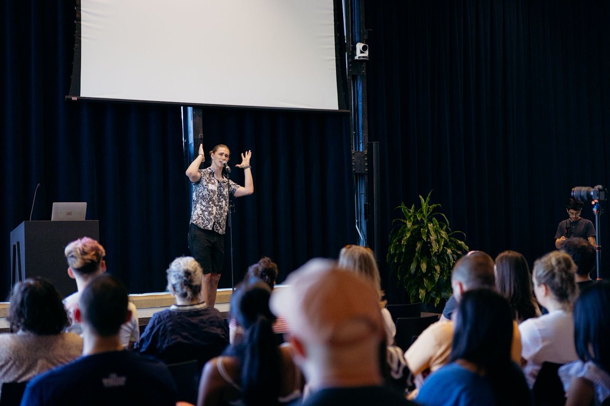 NewYork_CM's tweet photo. Thank you to all our brave poets who took the stage at our June event! 🎤 And a big thank you to our partners @MPBcom and @Harvest for making all the magic happen. 
Watch a replay of the livestream https://t.co/JtcMxWeBU2 #CMNYC #CMpattern https://t.co/NOCrgBtHxu