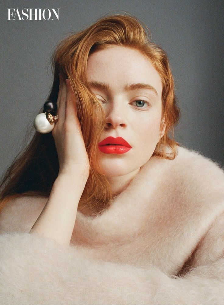 best of sadie sink tweet media