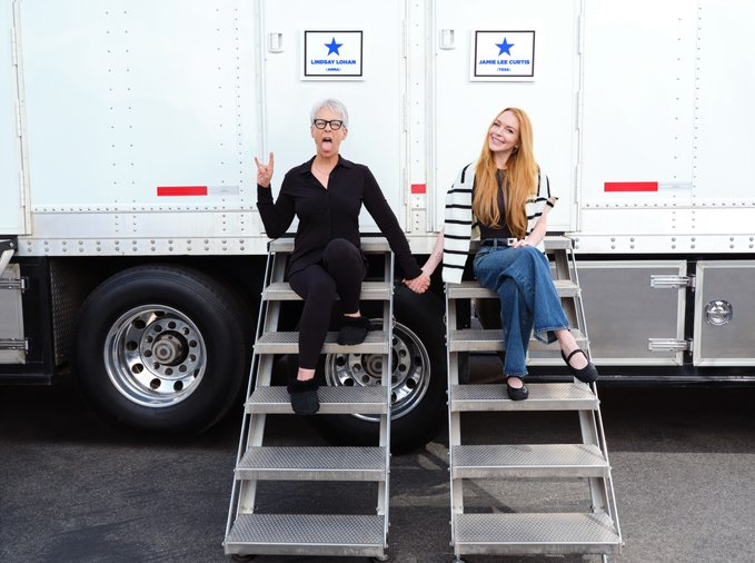 etnow's tweet photo. Disney announces that production on the #FreakyFriday sequel, starring Jamie Lee Curtis and Lindsay Lohan, is officially underway! 😝 https://t.co/1yNkwSIiiO