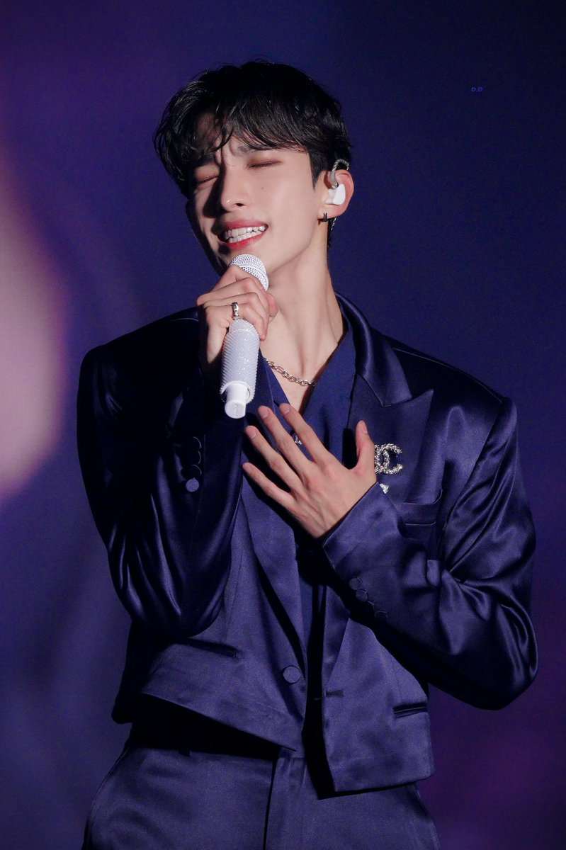 먼지 청춘찬가 이전에 매그행이 있었다는걸 잊으면안됨 ..