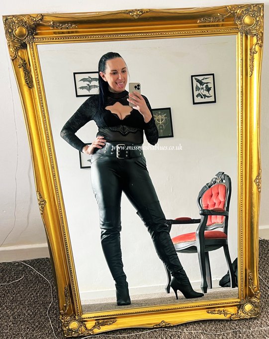 Both sessions today done and done.   Managed to sneak a cat nap in the middle too. Naps are wasted on<a href="/tag/nomakeup"class="tags"><span>#nomakeup</span></a>