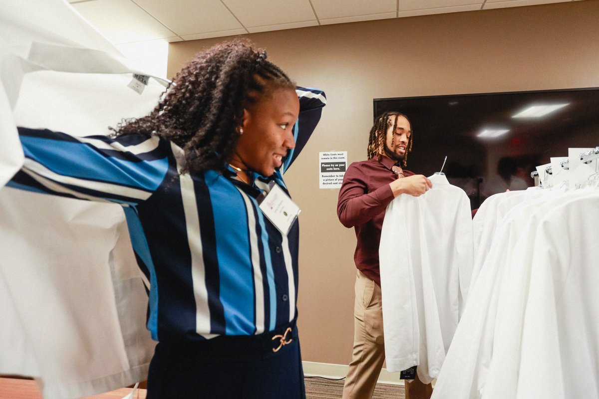 SoMMeharry's tweet photo. What an incredible start, Class of 2028!

Our New Student Orientation was a huge success. From inspiring talks, dinners, white coat fittings to networking and exploring campus, the energy and enthusiasm were amazing! https://t.co/3xxUPmecC1