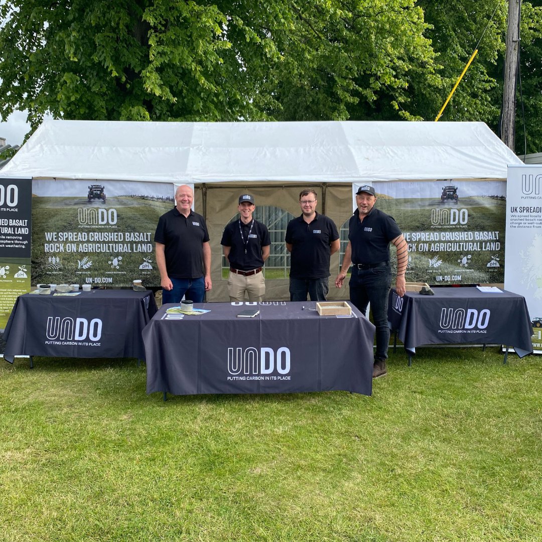 undocarbon's tweet image. 🌾 Had an incredible time at the @ScotlandRHShow in Edinburgh! 🌟

We loved connecting with everyone and discussing how basalt enhances soil fertility, crop yield whilst permanently removing carbon. Thank you for your support and enthusiasm! 🐄🚜🌻

#UNDOCarbon #ERWFarming
