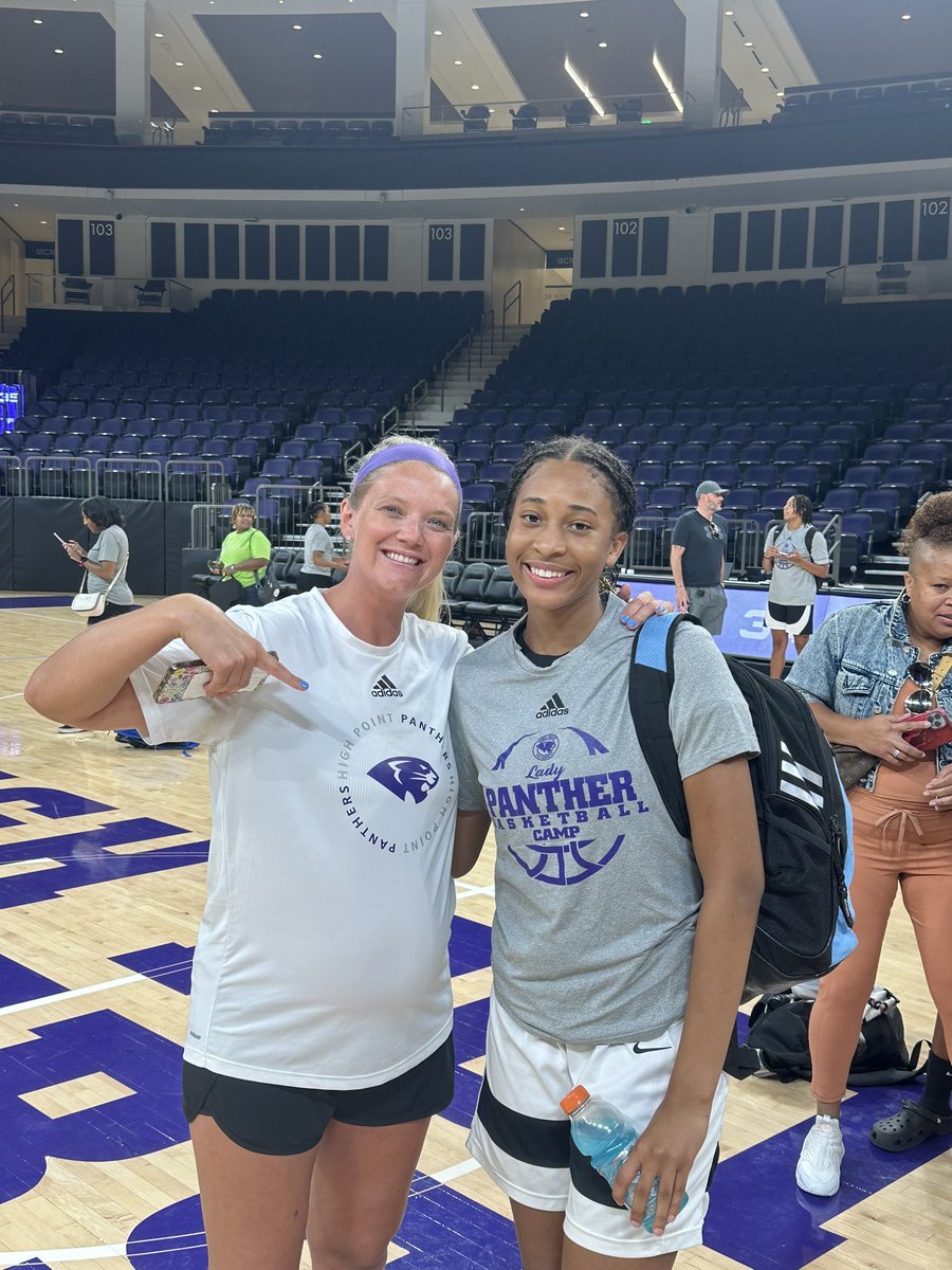 Mya R. Booth tweet media