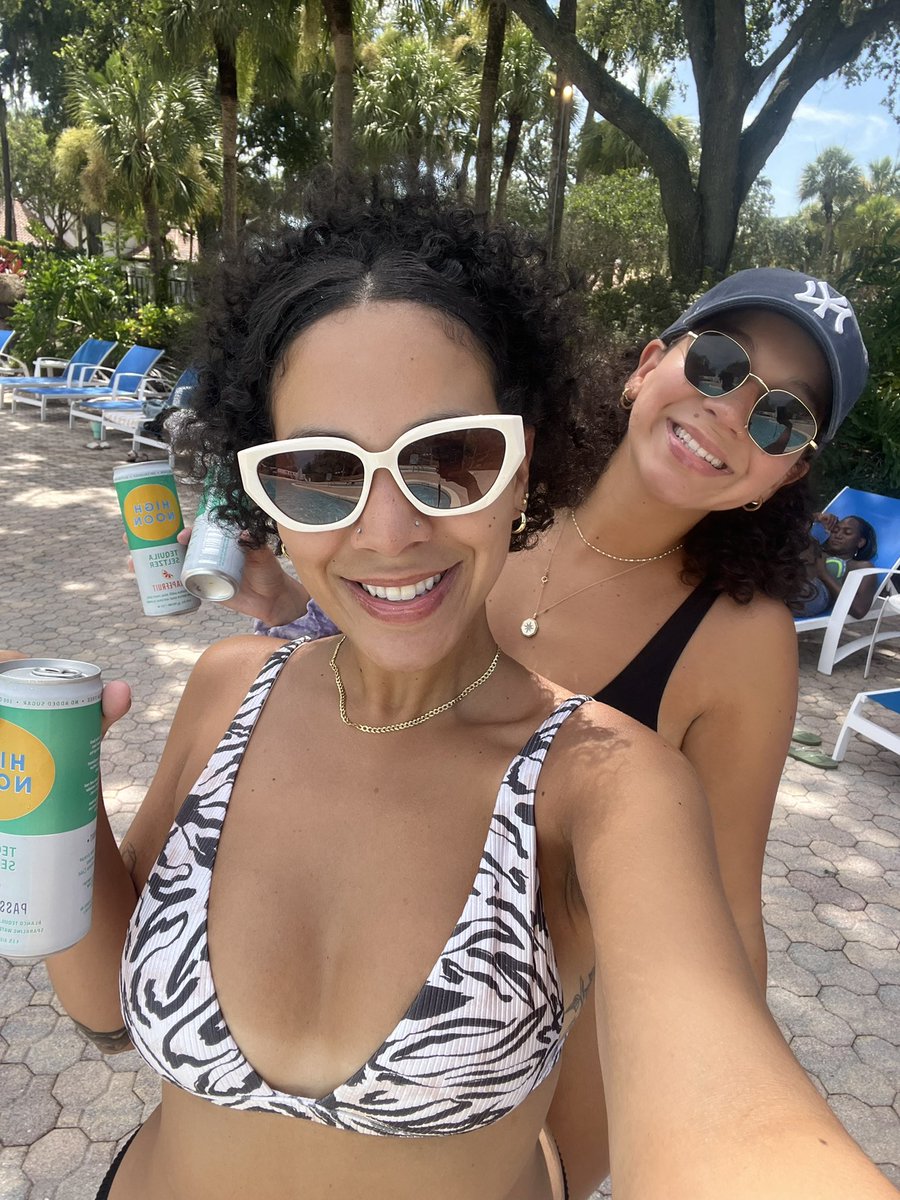 itsjust_lea's tweet photo. Sista Sista 🤍 https://t.co/3XeKFvZUhM