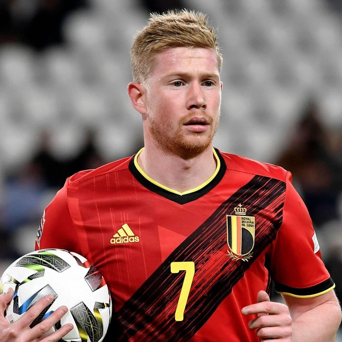 vanhabkasoft's tweet photo. 10 cầu thủ tài năng nổi bật nhất tại Euro 2024  #bongda  #videobongda https://t.co/7tkzYaewc9 via @YouTube https://t.co/jAZ2PUZda2