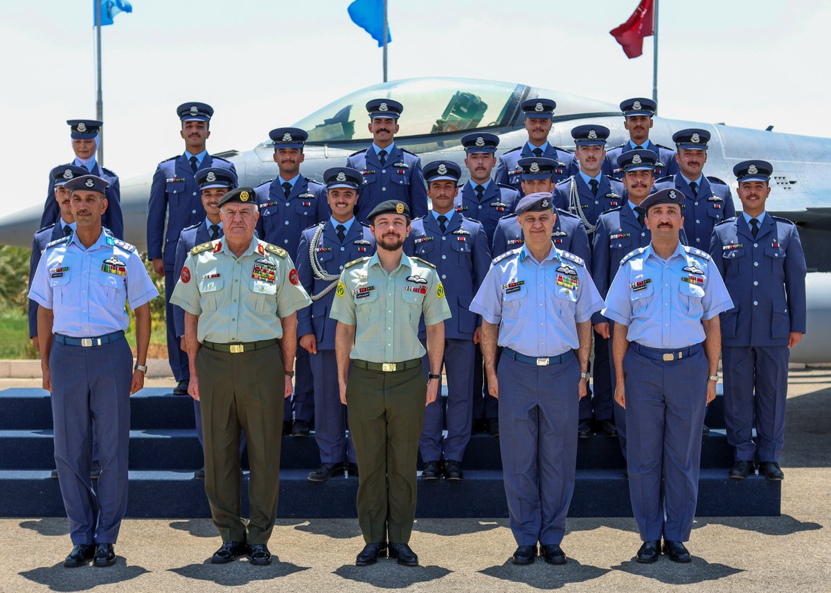 RHCJO's tweet photo. His Royal Highness Crown Prince Al Hussein, the Regent, attends the graduation ceremony of the 53rd class of pilot cadets at King Hussein Air College
#Jordan https://t.co/MGqp8zBDCz