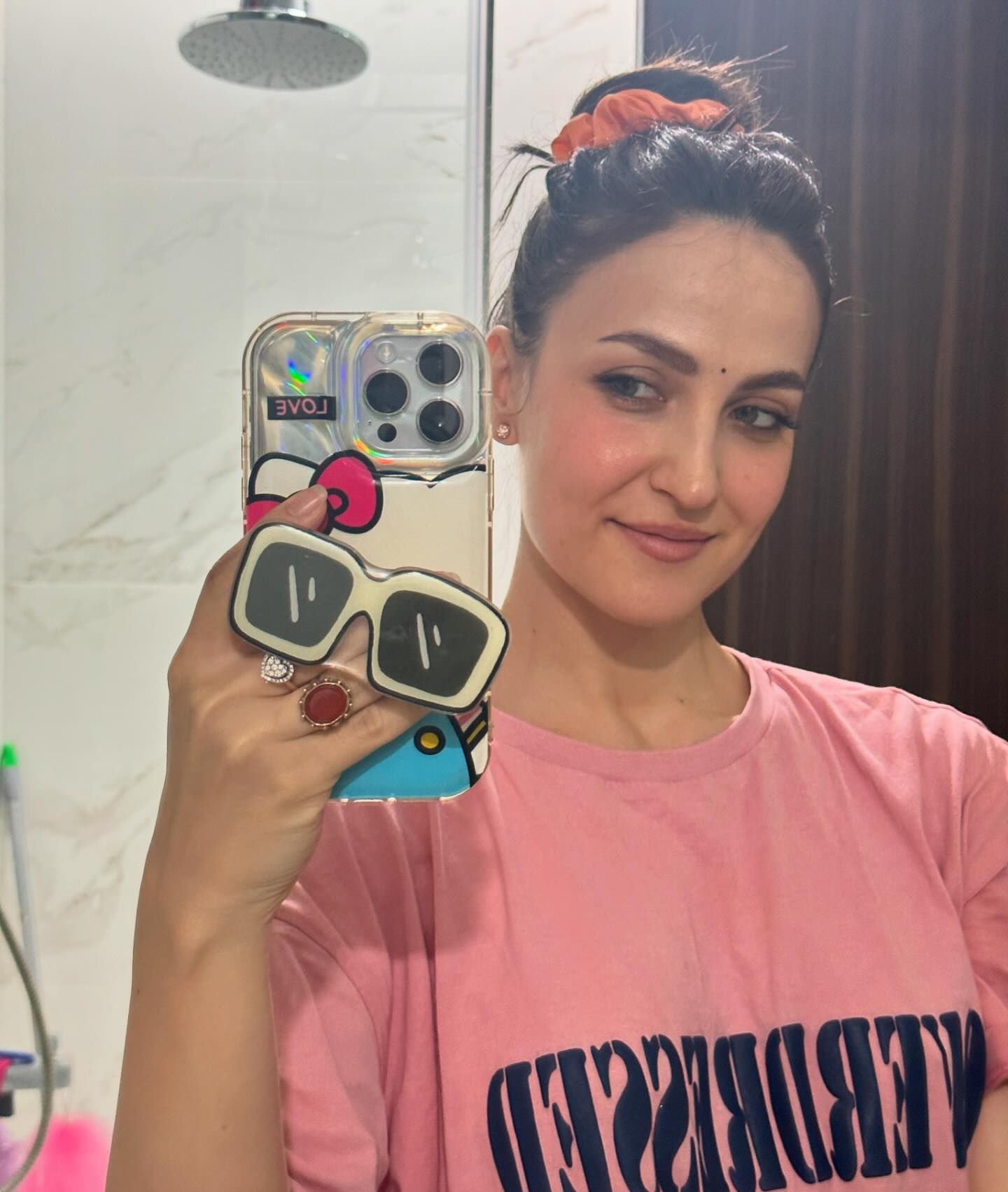 GQ2YUOea8AAd6L2?format=jpg&name=large