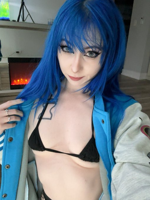 Me for dinner? https://t.co/KyFfHO8KjE