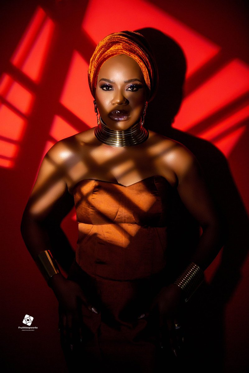 Fruithloopworks's tweet image. Portrait by me