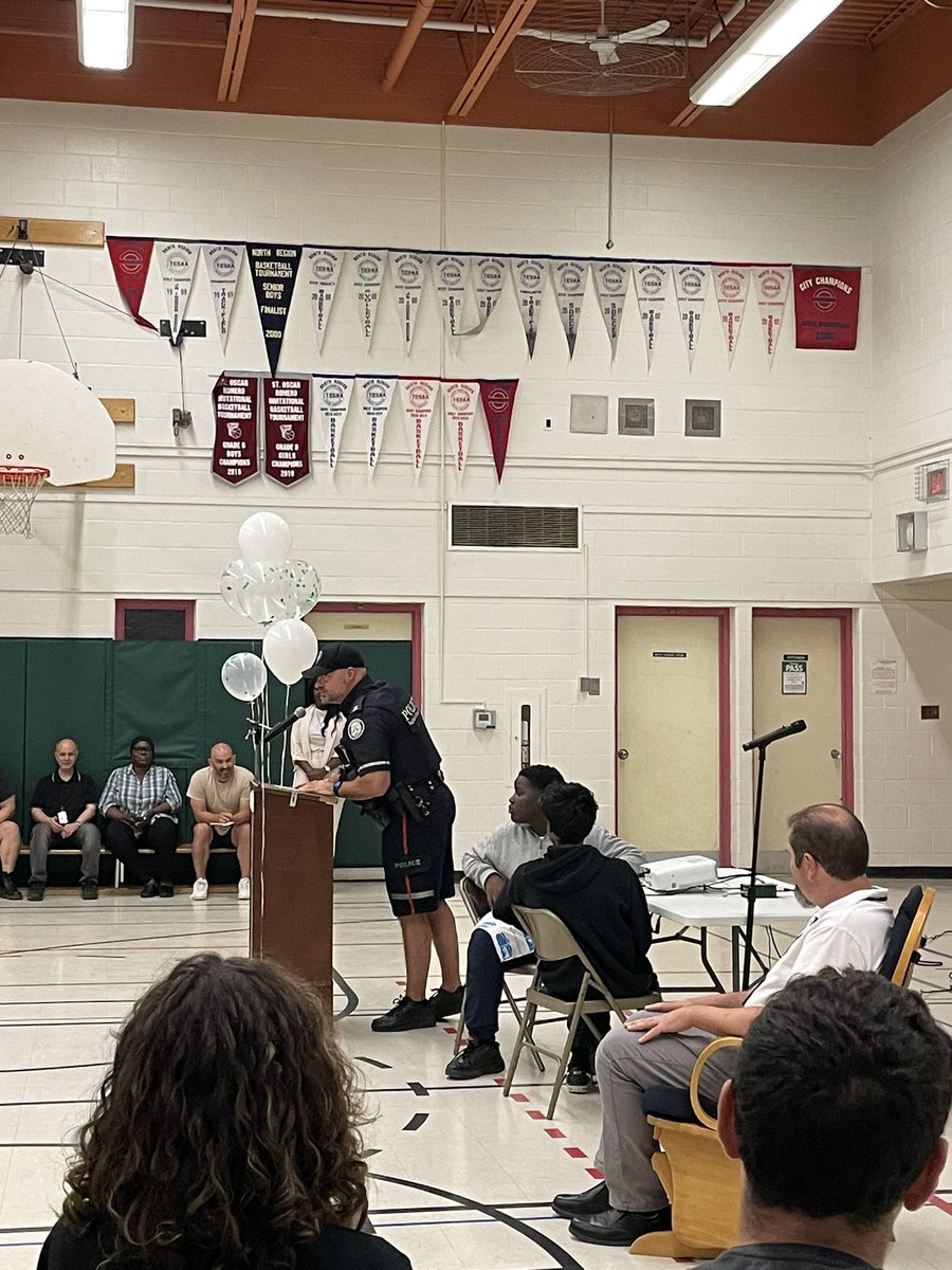 PC Peter De Quintal (@starwarscop) on Twitter photo Today, I was honoured to be asked to attend the goodbye party for the principal of <a href="/deSalesTCDSB/">St. Francis de Sales</a>. The outpouring of love for him was incredible and well deserved. Look forward to working with him at his new school.
Shout out to <a href="/TPS31Div/">31 Division</a> @TPSOfficerMike for a great speech. Today, I was honoured to be asked to attend the goodbye party for the principal of <a href="/deSalesTCDSB/">St. Francis de Sales</a>. The outpouring of love for him was incredible and well deserved. Look forward to working with him at his new school.
Shout out to <a href="/TPS31Div/">31 Division</a> @TPSOfficerMike for a great speech.